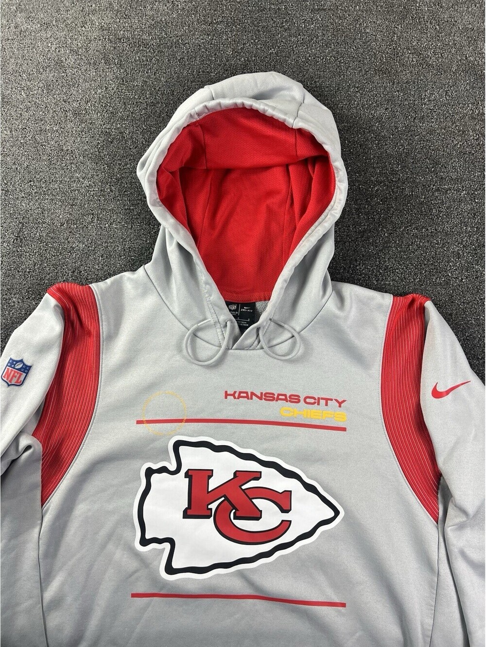 Kansas City Chiefs Mens L Nike Dri Fit Hoodie Gray Red NFL On Field Pullover